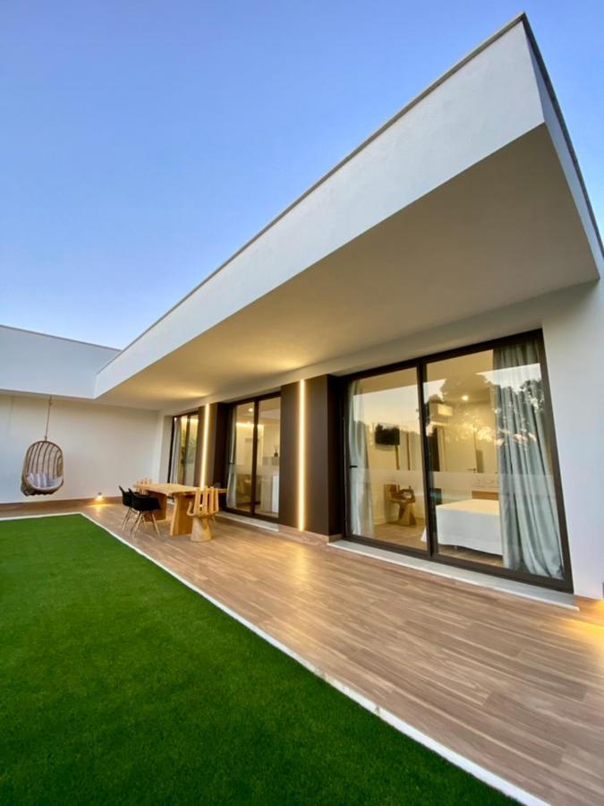 Vista Lago Ville Chiclana de la Frontera Exterior photo